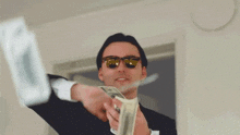 make-it-rain-money-money-make-it-rain.gif